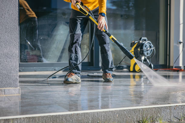 Best Sidewalk Pressure Washing  in Bell, CA